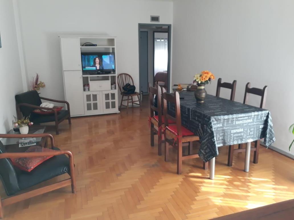 Apartamento Lautaro Apartment Buenos Aires Exterior foto